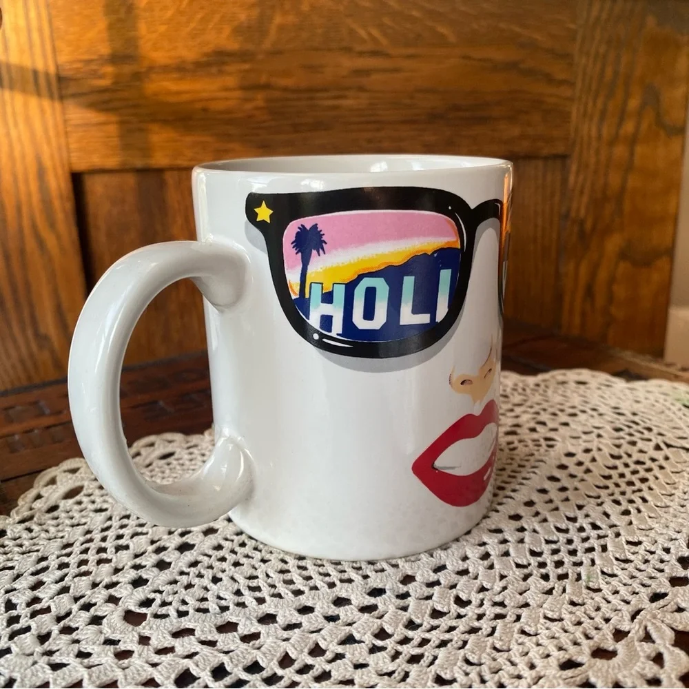 RARE Vintage Official Hollywood Mug
